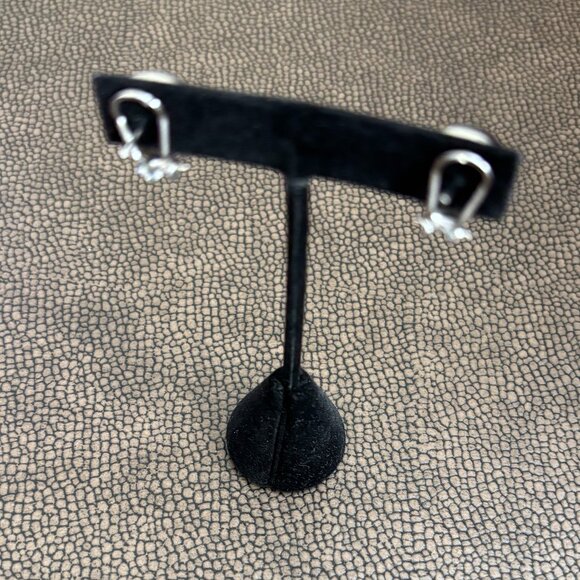 Grey Pearl Style Earring in Bezel Setting - Picture 4 of 9